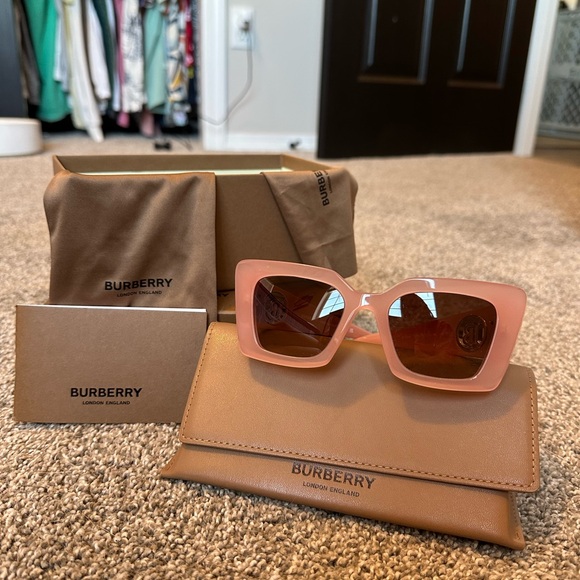 Burberry Pink Sunglasses - Picture 1 of 3